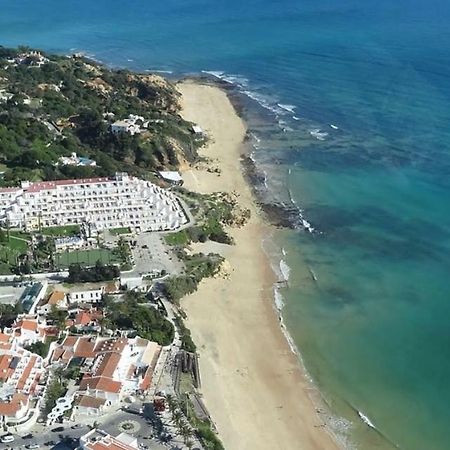 Praia Da Oura Apartment - 100 M From The Beach - By Bedzy Albufeira Luaran gambar
