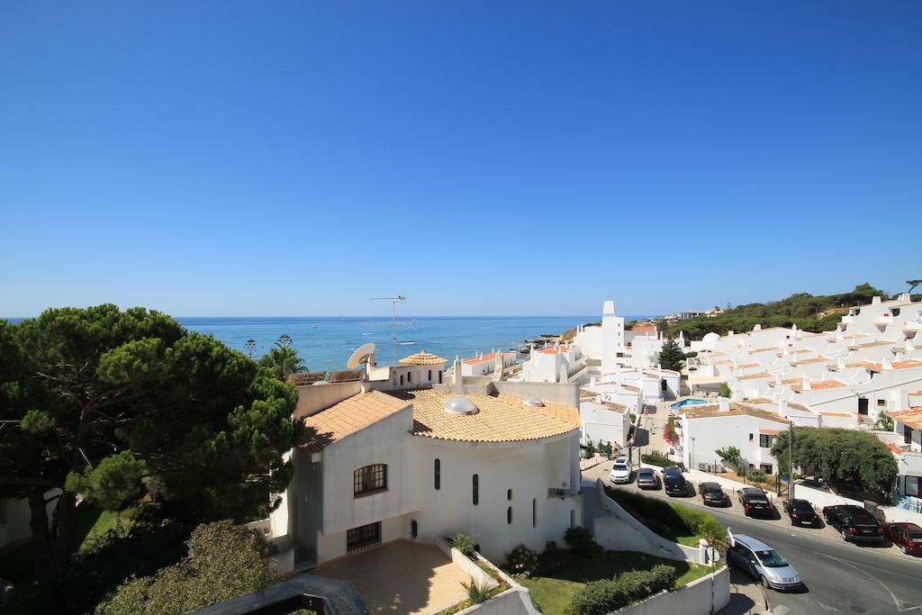 Praia Da Oura Apartment - 100 M From The Beach - By Bedzy Albufeira Luaran gambar